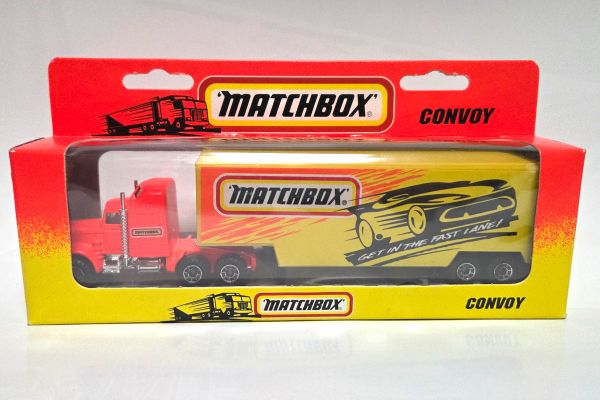 NOS! Matchbox Peterbilt Convoy "Fast Lane" orange/gelb 1996 - neuwertig