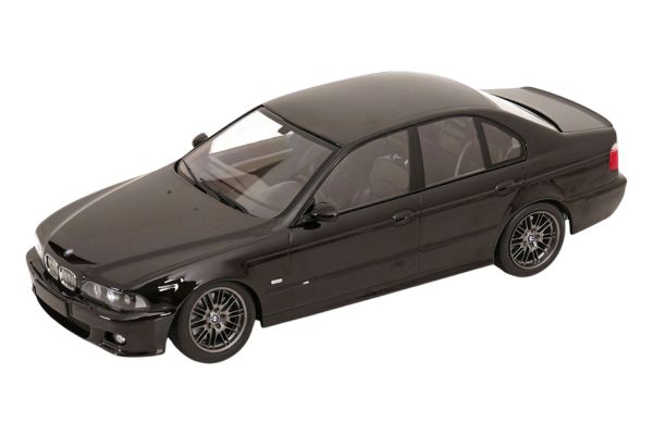 KK-Scale BMW M5 (E39) 1998 schwarz 1:18