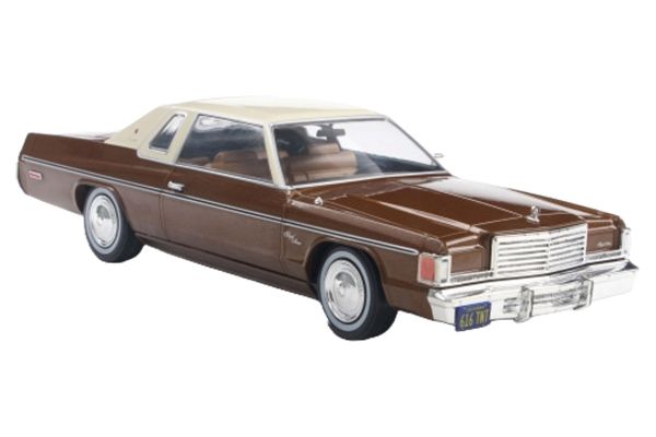 Whitebox WB124261 Dodge Royal Monaco Coupe1977 braun/beige 1:24