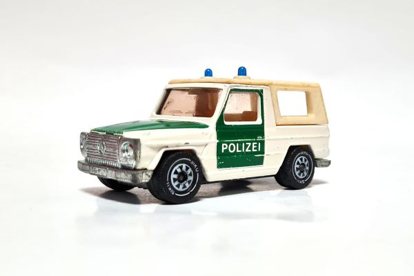gebraucht! Siku 1346 (1044) Mercedes-Benz 280 GE "Polizei" weiss/grün mit Verdeck - etwas bespielt