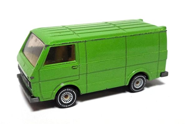 gebraucht! Siku 1334 VW LT28 Kastenwagen grün - leicht bespielt