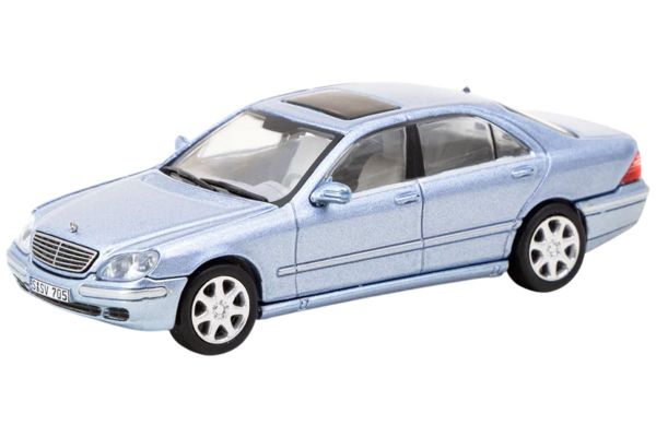 Tarmac Mercedes-Benz S-Klasse (W220) hellblau metallic