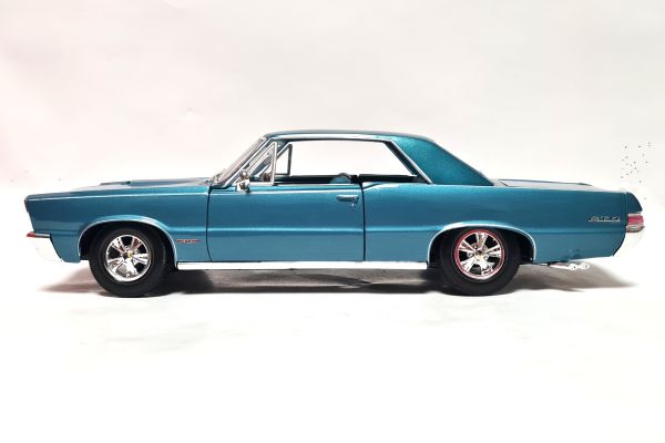 gebraucht! Maisto 31885 Pontiac GTO Coupe Hurst Edition 1965 blau Maßstab 1:18 Modellauto - fast wi