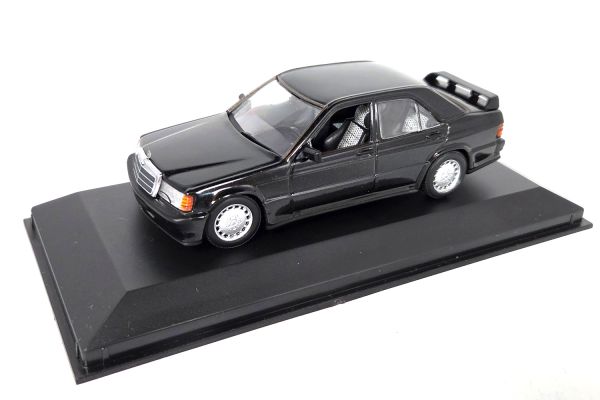 NOS! Minichamps Mercedes-Benz 190E 2.3-16 1984 (W201) schwarz 1:43