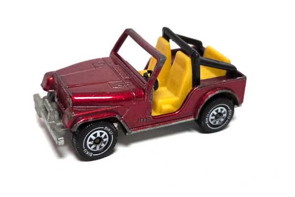 gebraucht! Siku 1053 Jeep CJ-5 rot metallic - leicht bespielt