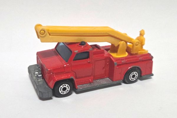 gebraucht! Matchbox No.13 Snorkel Fire Engine Feuerwehr rot Lesney 1977 - leicht bespielt