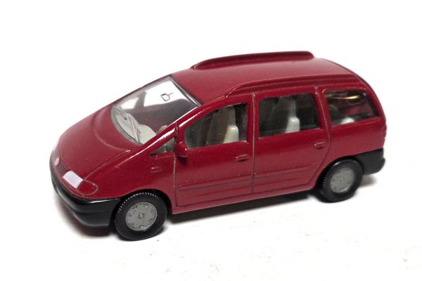 gebraucht! Siku 1046 VW Sharan rot - fast wie neu