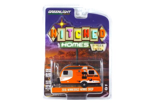 Greenlight 34120-D Winnebago Winnie Drop orange/weiss 2016 - Hitched Homes 12 Maßstab 1:64 Wohnwagen