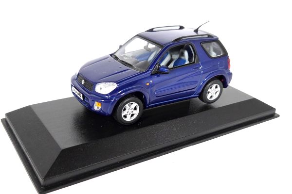 gebraucht! Minichamps Toyota RAV4 blau 1:43 - fast wie neu