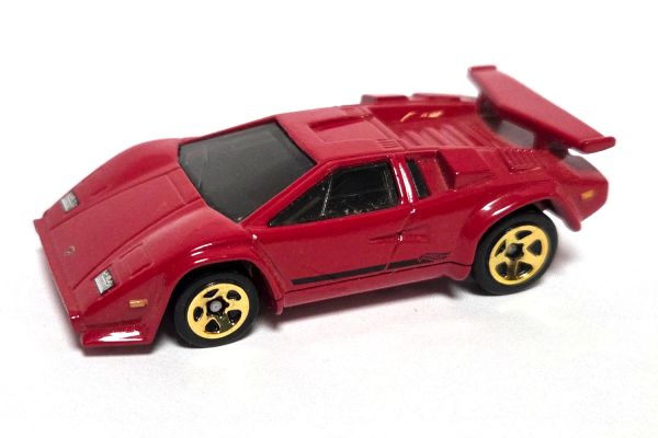 gebraucht! Hot Wheels Lamborghini Countach LP 500 rot ca. 1:64 - fast wie neu