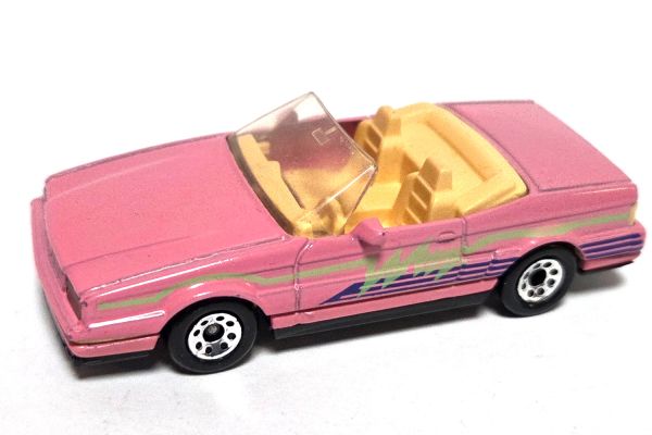 gebraucht! Matchbox Cadillac Allante rosa 1:60 - ganz leicht bespielt