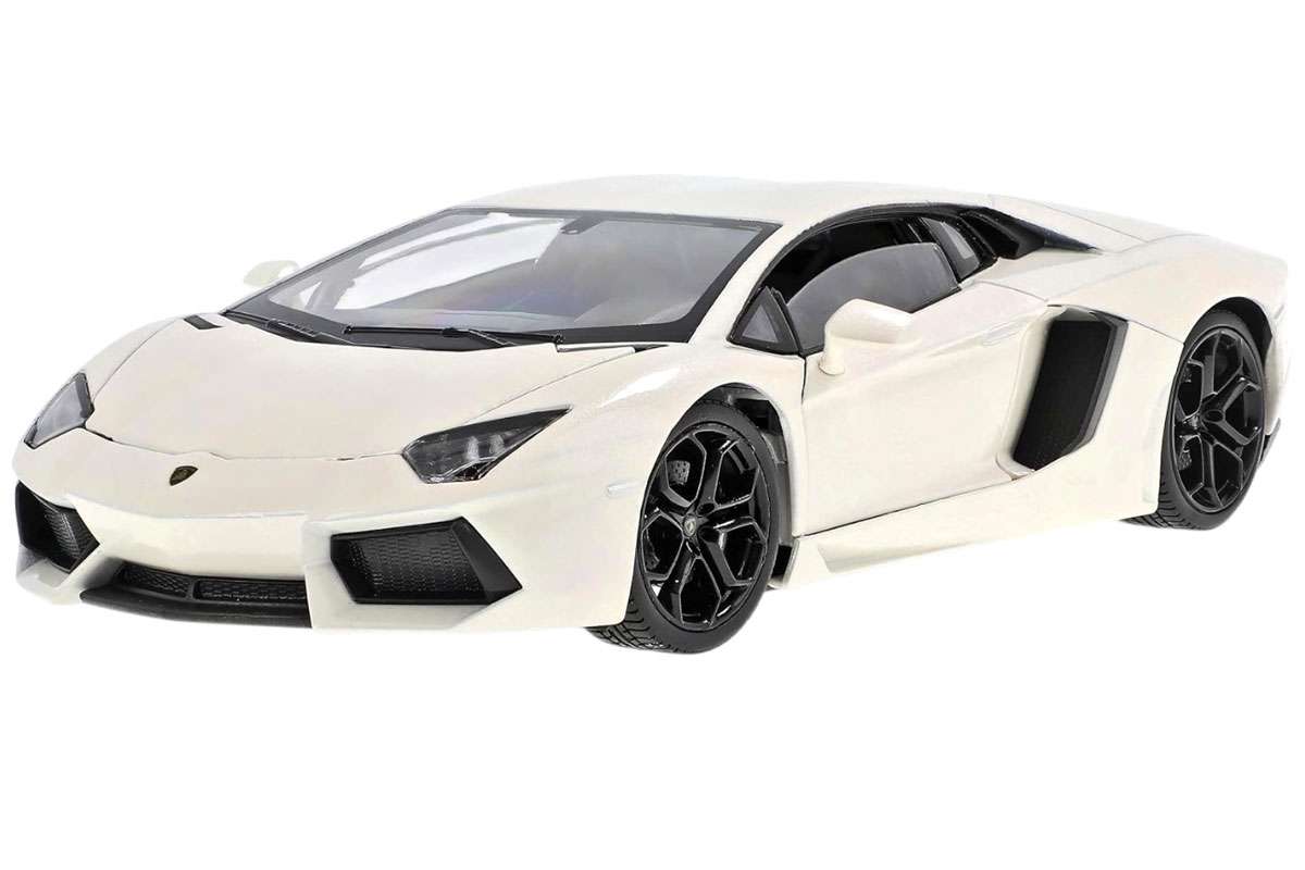 Welly Lamborghini Aventador LP700-4 weiss metallic | 1:24-27