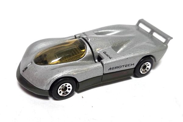 gebraucht! Matchbox Oldsmobile Aerotech 1989 silber 1:66 - fast wie neu