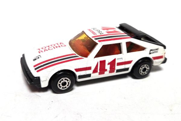 gebraucht! Matchbox Toyota Supra 1982 weiss #41 - ganz leicht bespielt