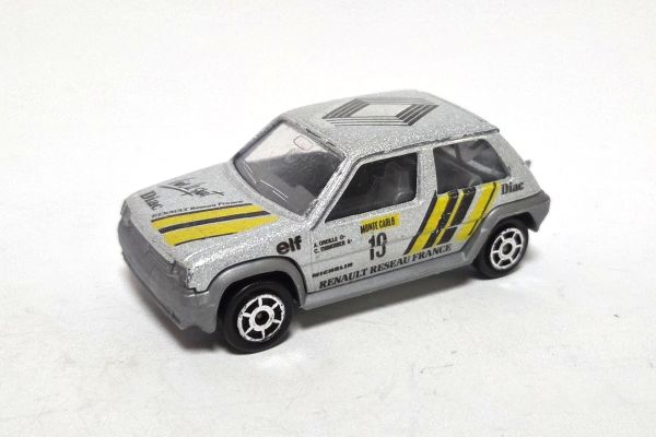 gebraucht! Majorette No.205 Renault 5 Supercino silber 1:51 - leicht bespielt