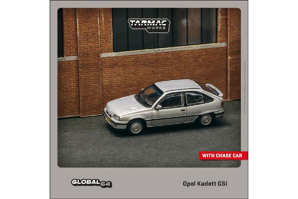 ***Tarmac T64G-065-SL Opel Kadett GSi silber Maßstab 1:64 Modellauto
