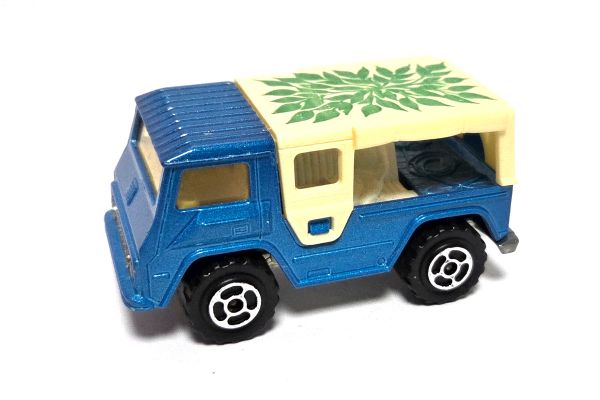 gebraucht! Majorette No.260 Explorateur blau metallic Maßstab 1:59 - fast wie neu